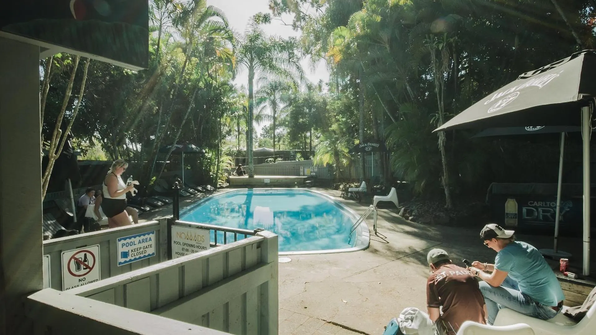 Nomads Noosa Pansiyon