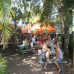 Nomads Noosa Hostel